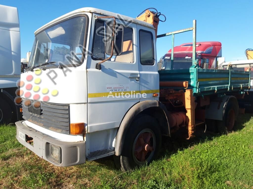 ανατρεπόμενο φορτηγό FIAT 130 NC