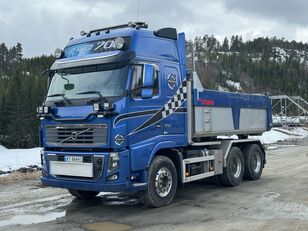 ανατρεπόμενο φορτηγό Volvo FH16 700