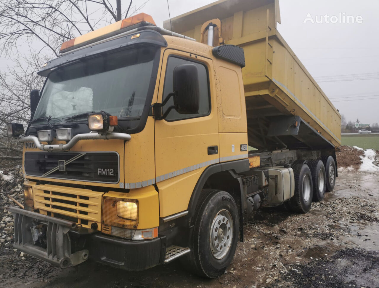 ανατρεπόμενο φορτηγό Volvo FM12 420