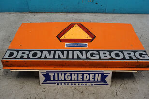 Dronningborg D8900 για άλλο ανταλλακτικό αμαξώματος bagplade