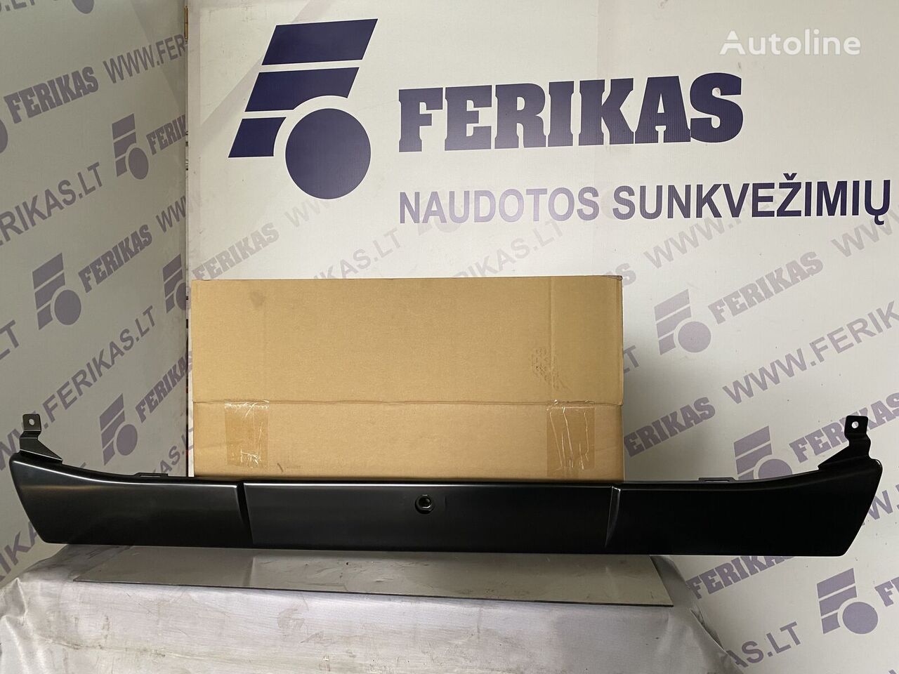 τράκτορας Volvo FH4 για προφυλακτήρας center section (metal) 21316576 21316576