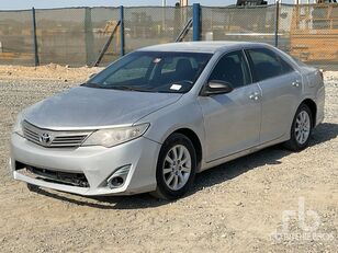 CUV Toyota CAMRY