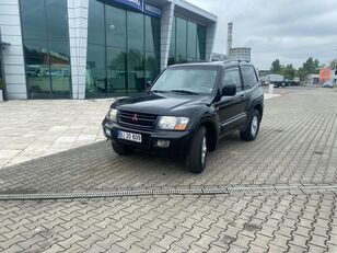 SUV Mitsubishi Grand Pajero Coupe, 4X4, Heat seat, New Gearbox, Works fine