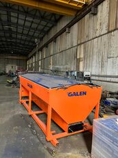 καινούρια καρότσα διασκορπιστή άμμου Galen Truck Salt Spreader from stock