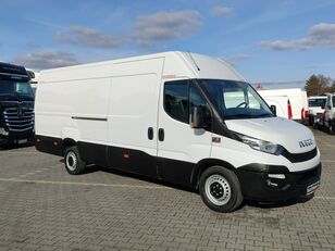 μίνι φορτηγό κόφα IVECO Daily 35 S17