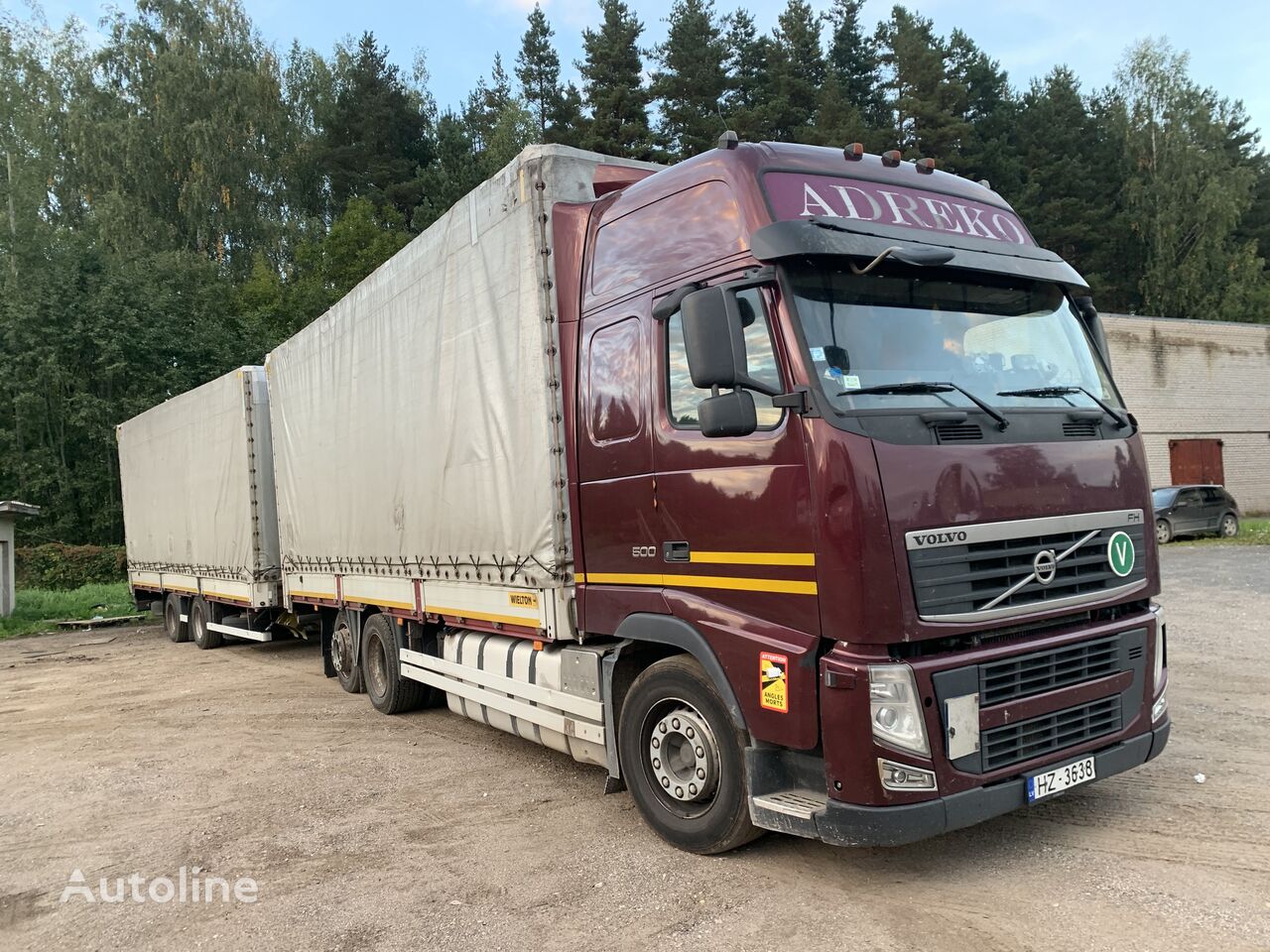 φορτηγό μουσαμάς VOLVO fh + ρυμουλκούμενο μουσαμάς φορτηγό μουσαμάς VOLVO fh + ρυμουλκούμενο μουσαμάς