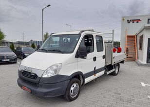 φορτηγό καρότσα IVECO Daily 35C15