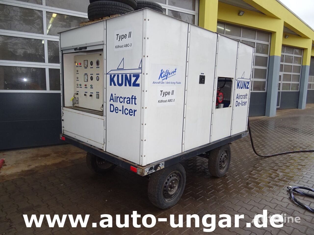 μηχάνημα αποπάγωσης Kunz Aircraft De-Icer Anti-Icer 1200E GSE